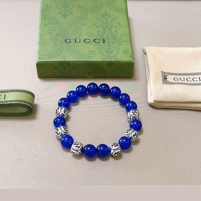 G*u*i bracelets